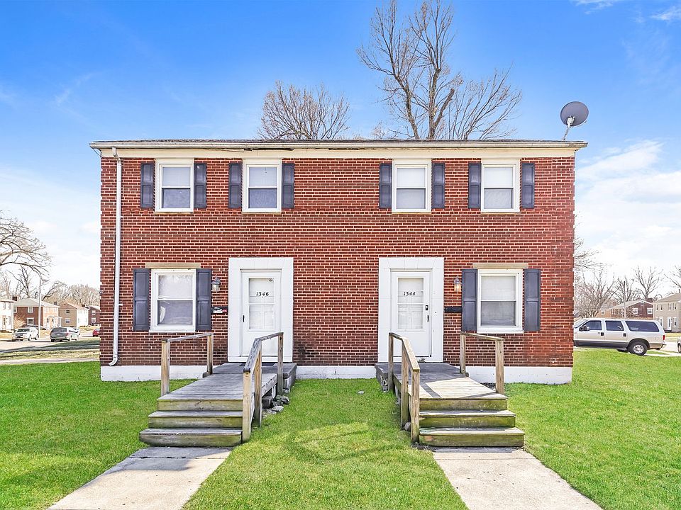 1st image of 1344-1346 E Cedarview Dr #1344
