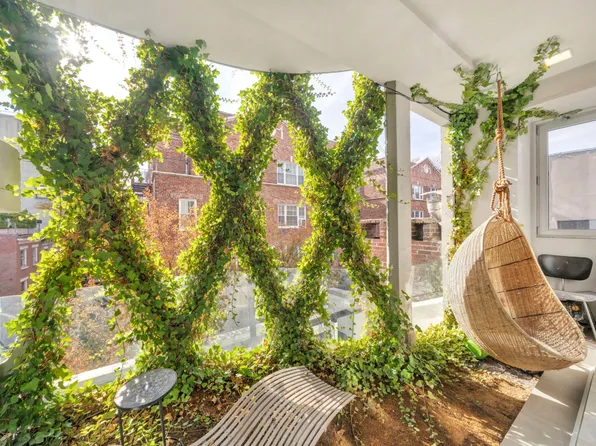 16 Minetta Lane image 9 of 29