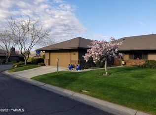 101 N 48th Ave APT 1A, Yakima, WA 98908