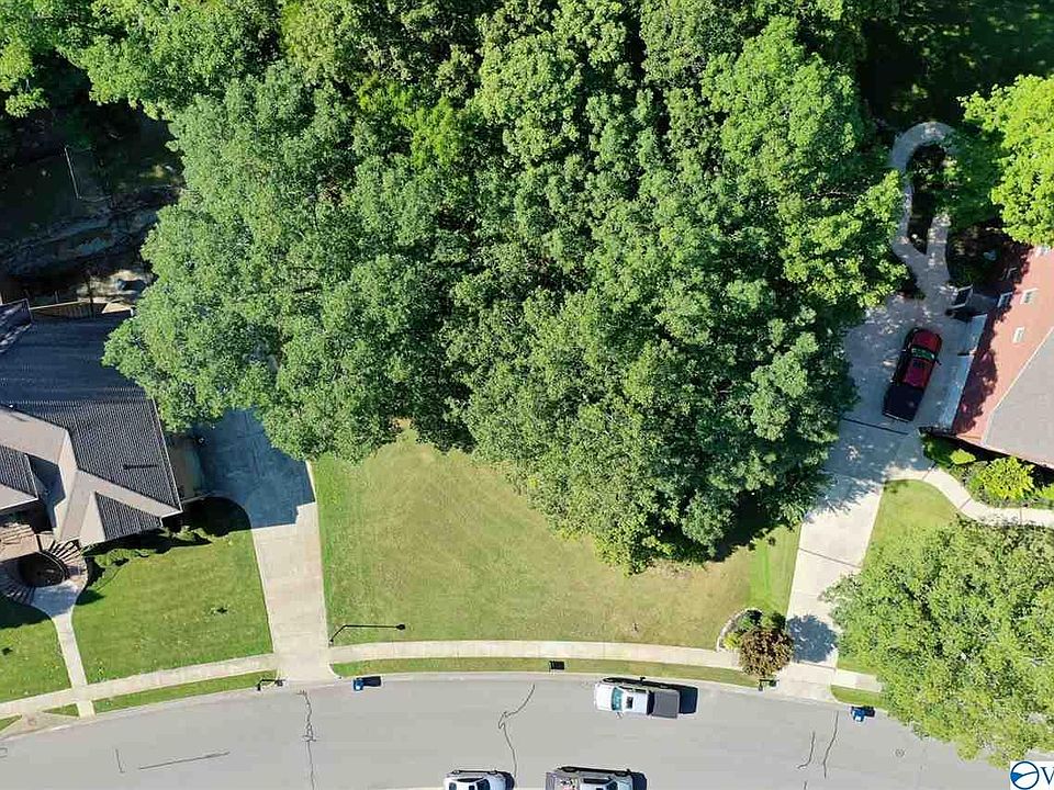 1st image of 2926 Hampton Cove Way SE