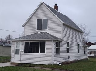 201 B Ave, Vinton, IA 52349