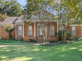 2304 Howard Rd, Germantown, TN 38138
