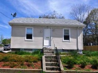 216 London St, Fall River, MA 02723