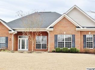 2803 Callodon Pl SE, Owens Cross Roads, AL 35763