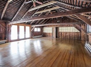 212 E Valley Brook Rd, Long Valley, NJ 07853