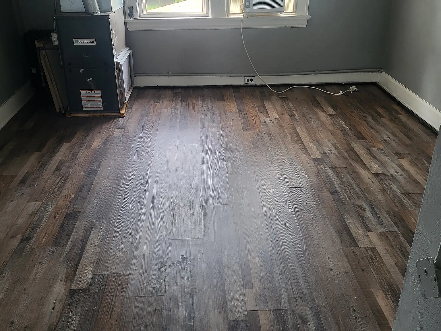 1 bed, 700 sqft, $700 — Photo 1