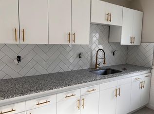 18 Hudson St #1, Worcester, MA 01609