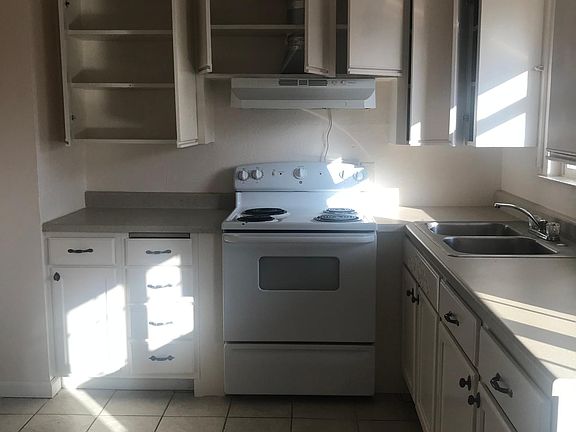 2nd image of 5403 W Arrowhead Ave #A