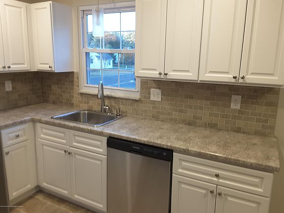 2nd image of 8 Deerfield Dr #A