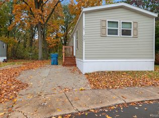 2791 Court St, Brighton, MI 48114