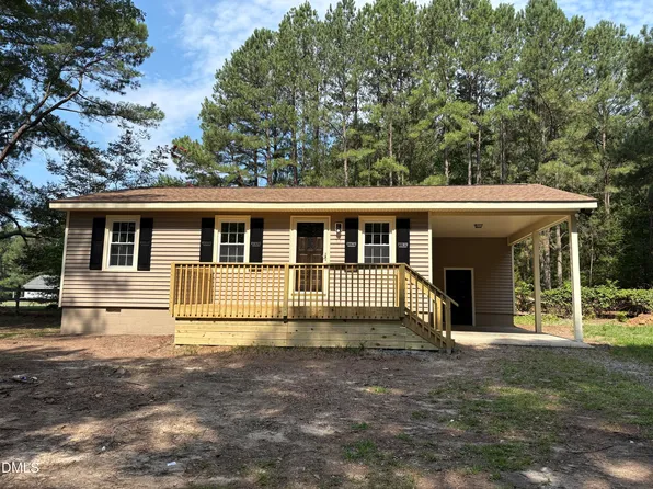 349 Strickland Hinton Rd, Zebulon, NC 27597