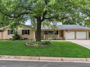 291 W Westwood Ave, Augusta, KS 67010