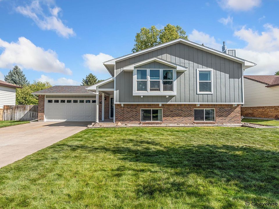 1st image of 2700 Sagebrush Ave
