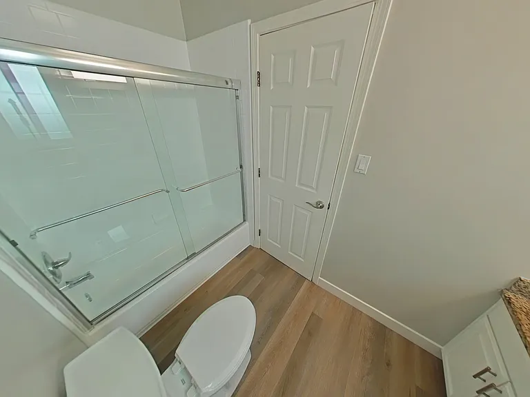 517 Glenwood Ave #A — Photo 10