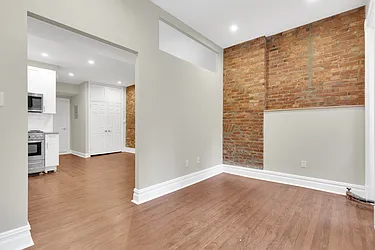 Rented by Cooper & Cooper Real Estate