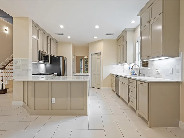 16506 N Canyon Trace Dr — Photo 9