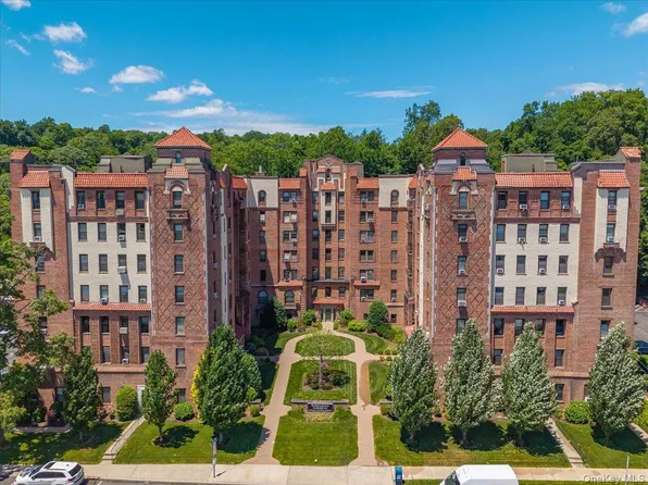 47 N Central Avenue #3K, Hartsdale, NY 10530