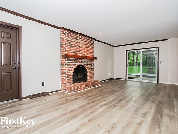 4th image of 10616 Thistlewood Ct