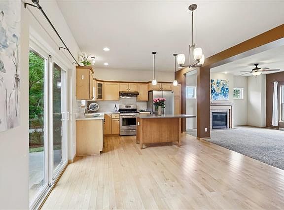 5th image of 8916 Red Beryl Dr