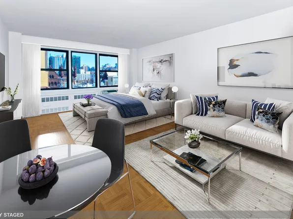 200 East 15th Street image 1 of 9