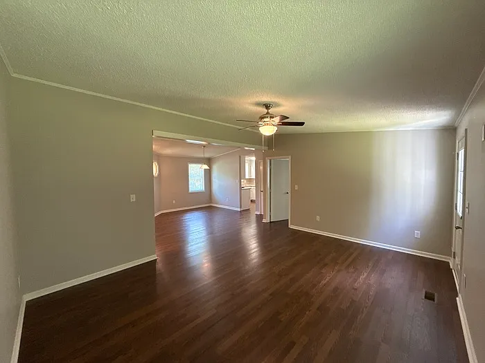 8209 Terra Linda Ln — Photo 6