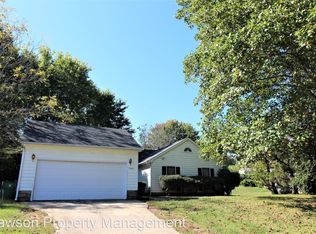 7401 Palmetto Ct, Charlotte, NC 28227