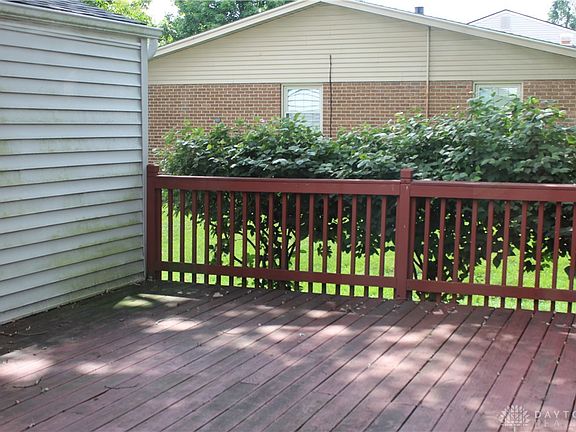 3rd image of 461 Poplar Grove Dr