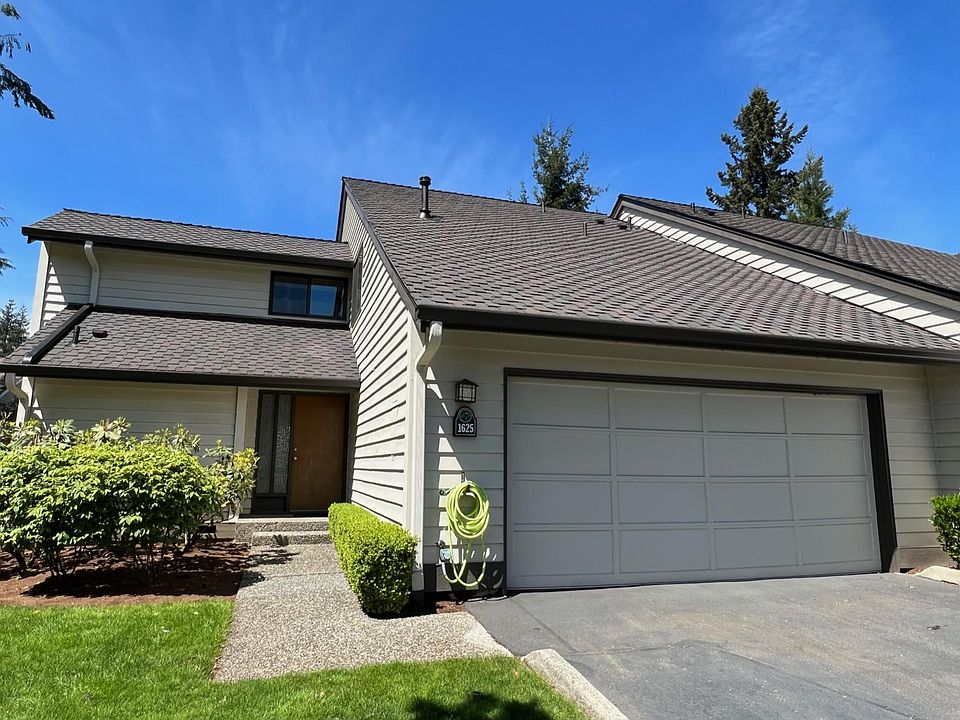 1st image of 1625 159th Ave NE #12