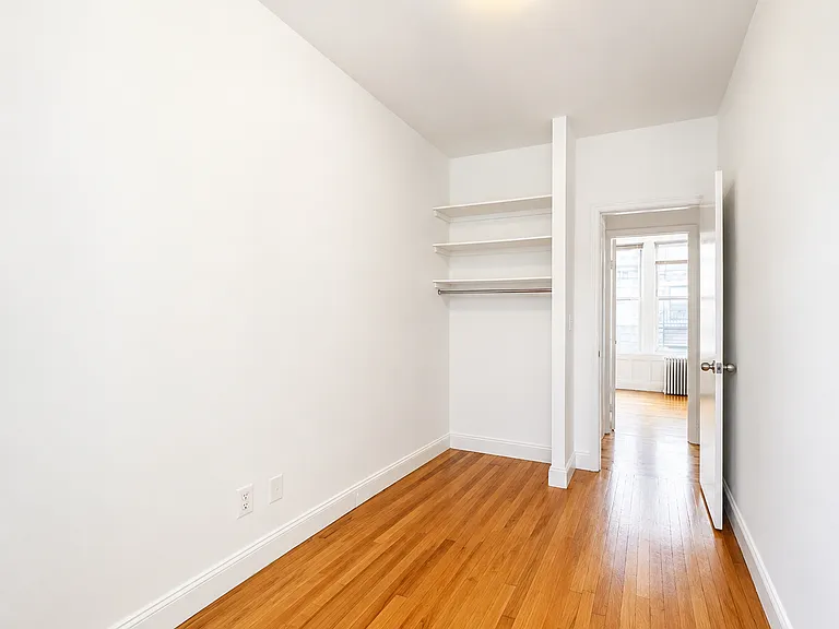 150 Sullivan St #38 — Photo 4