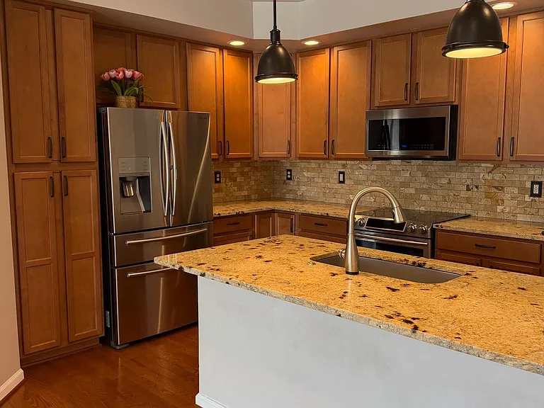 910 Hall Station Dr #106 — Photo 4
