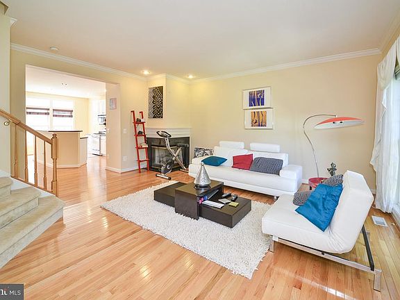5th image of 4324 Thomas Brigade Ln