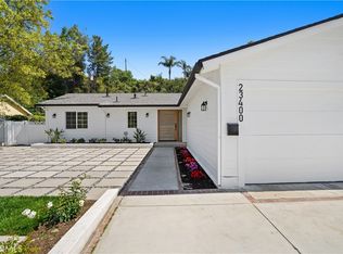 23400 Erwin St, Woodland Hills, CA 91367