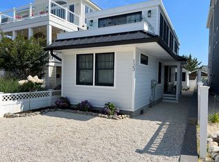 123 E 21st St, Ship Bottom, NJ 08008