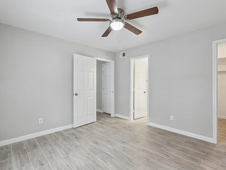12-web-or-mls-6718 De Moss Dr Unit 343-S2102-009