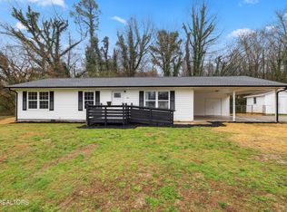 904 Valley Rd, Kingston, TN 37763