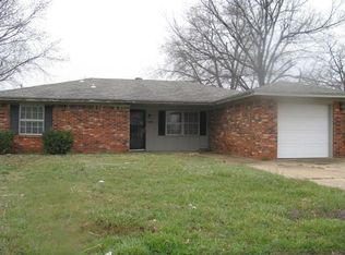 704 Willis St, Noble, OK 73068