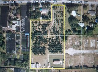 1630 NW 8th St, Homestead, FL 33030