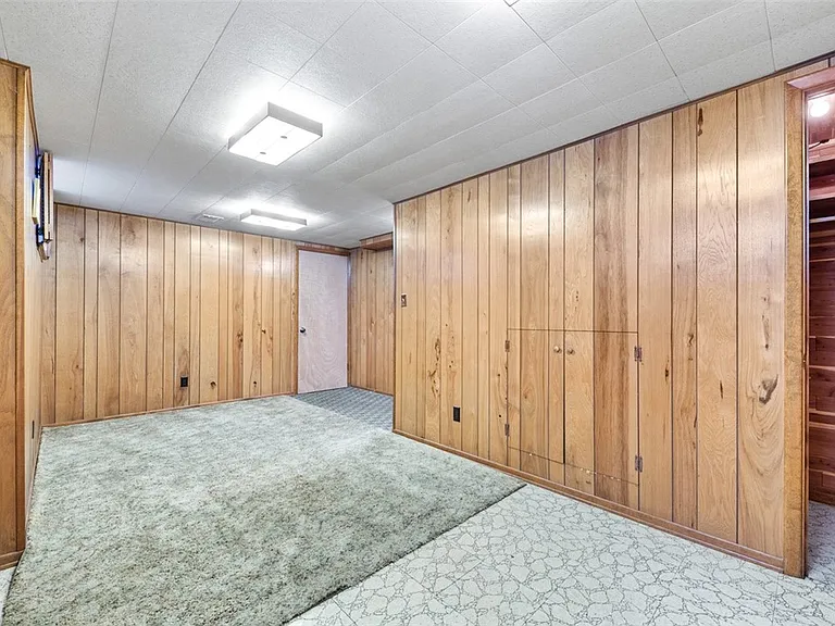 4813 Sandy Dr — Photo 17