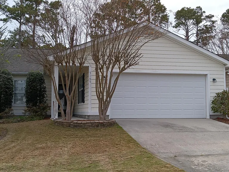 5169 Minnesota Dr — Photo 1