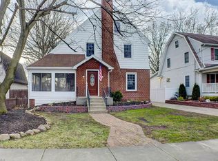 1718 10th St, Cuyahoga Falls, OH 44221