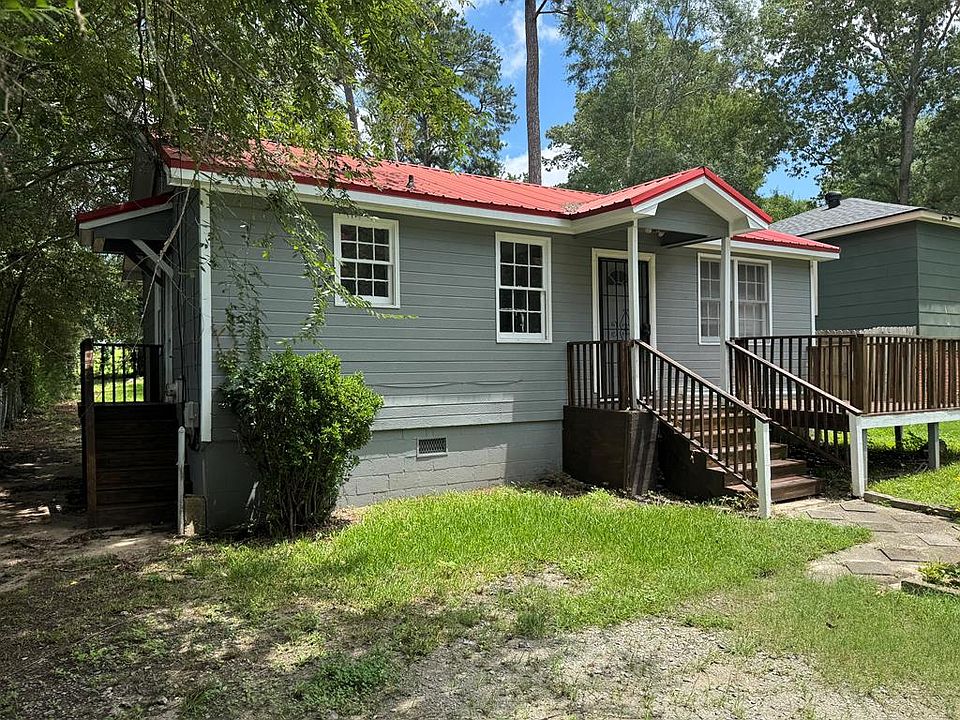 1st image of 4241 Fort St
