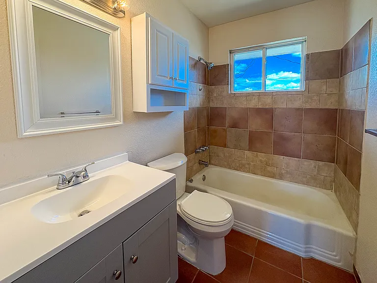 7086 Jennie Dr — Photo 6