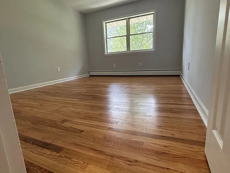 Keyport Harbor Apartment Homes — Photo 24