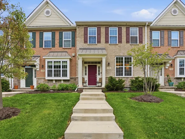 2768 Ashcombe Dr, Ann Arbor, MI 48105