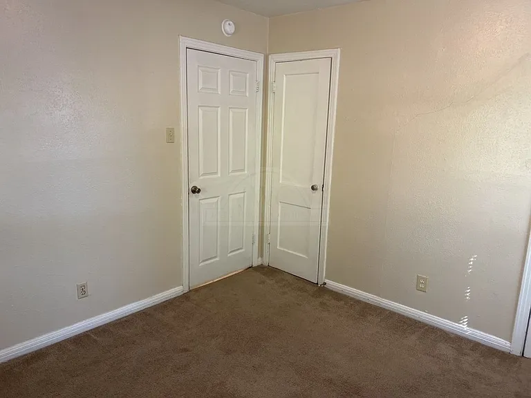 1608 Duncan Ave — Photo 19