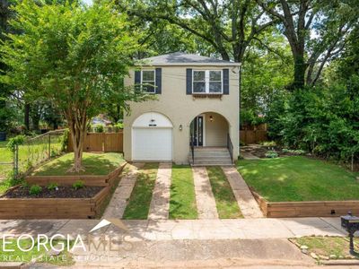 2595 E Woodland Cir, East Pt, GA, 30344