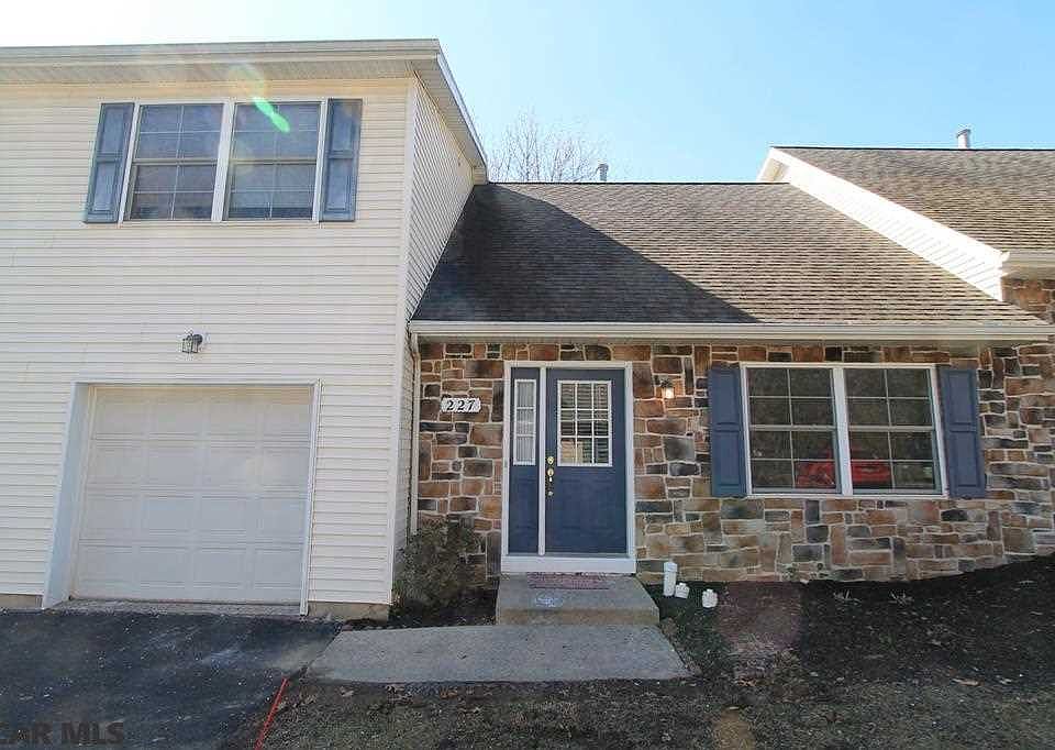 1st image of 227 Amblewood Way