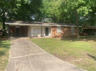 1928 Wellborn Dr, Columbus, GA 31907