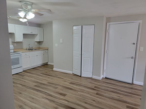 2nd image of 173 Loudon Rd APT 607