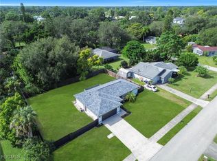 702 E 3rd St, Lehigh Acres, FL 33936